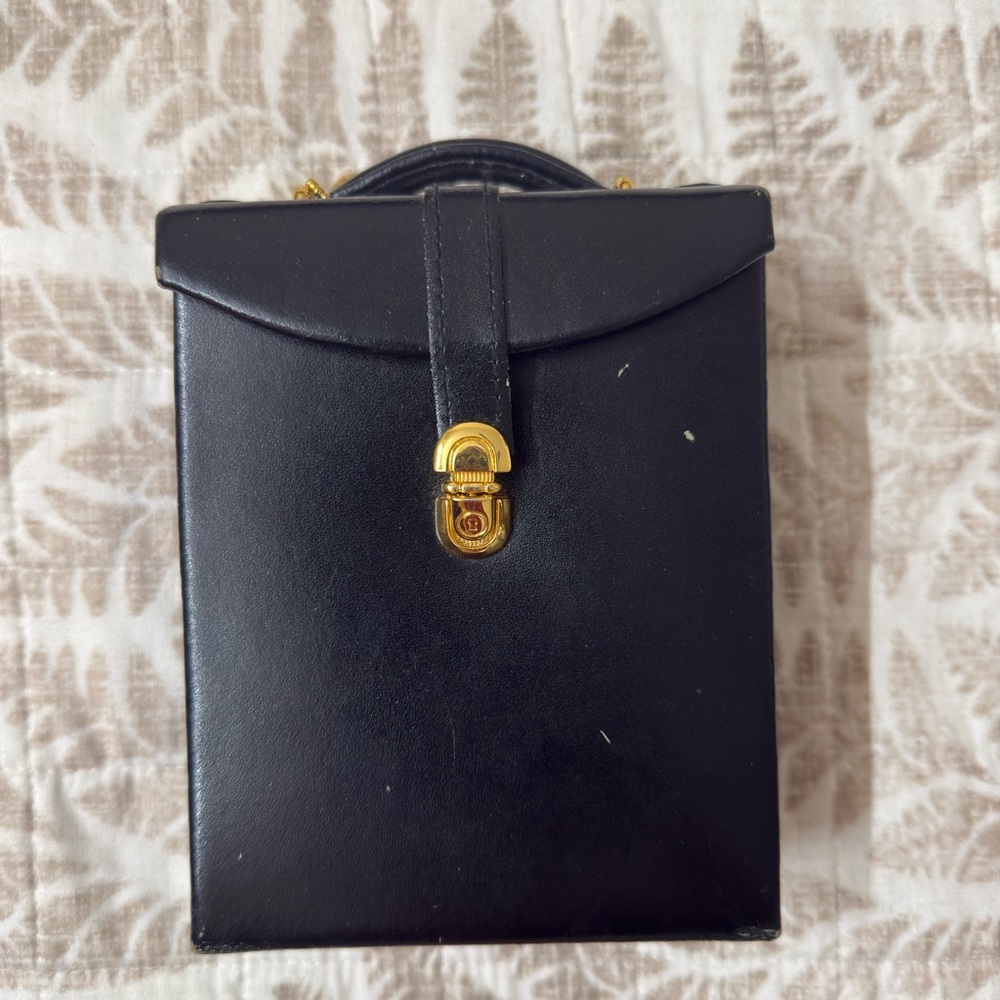 Wolf Design Mini Elegant Black Leather Jewelry Carrier Bag